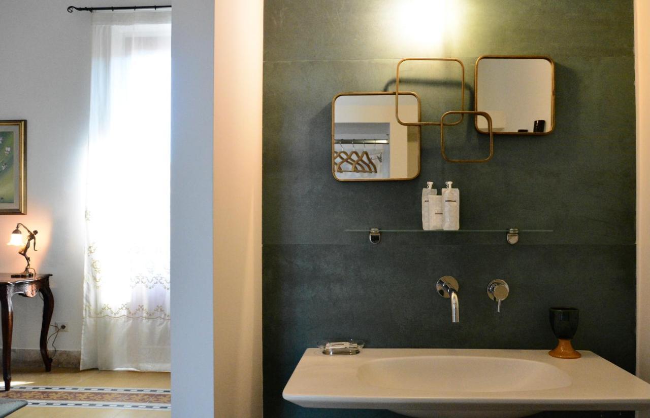 שאקה Domus Aleria Deluxe Rooms מראה חיצוני תמונה